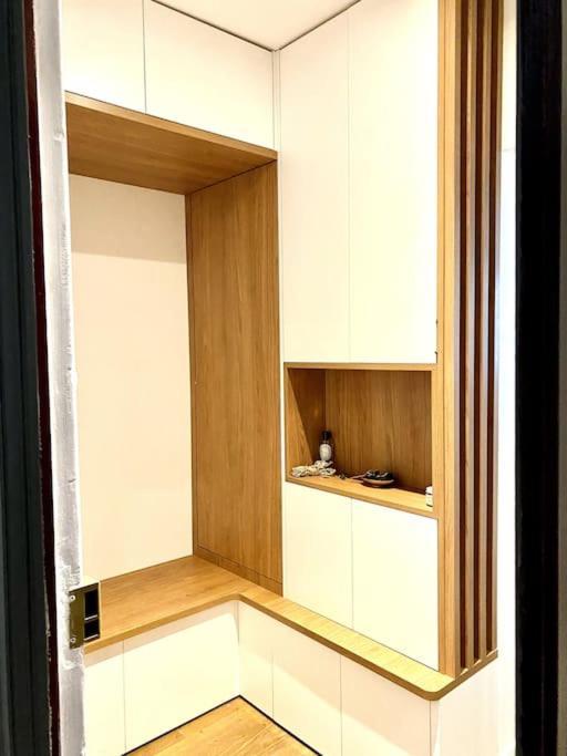 Luxuriant Oasis 1br In The Heart Of Montmartre Parigi